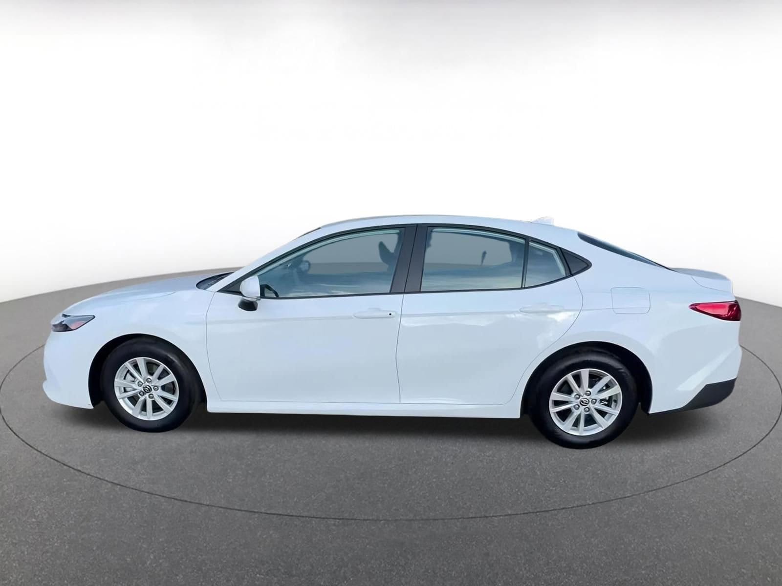 Thumbnail: 2025 Toyota Camry - 9