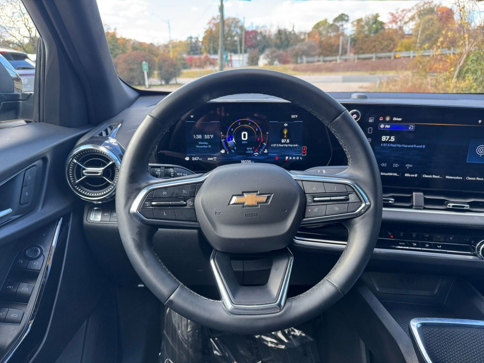 Thumbnail: 2025 Chevrolet Equinox - 29