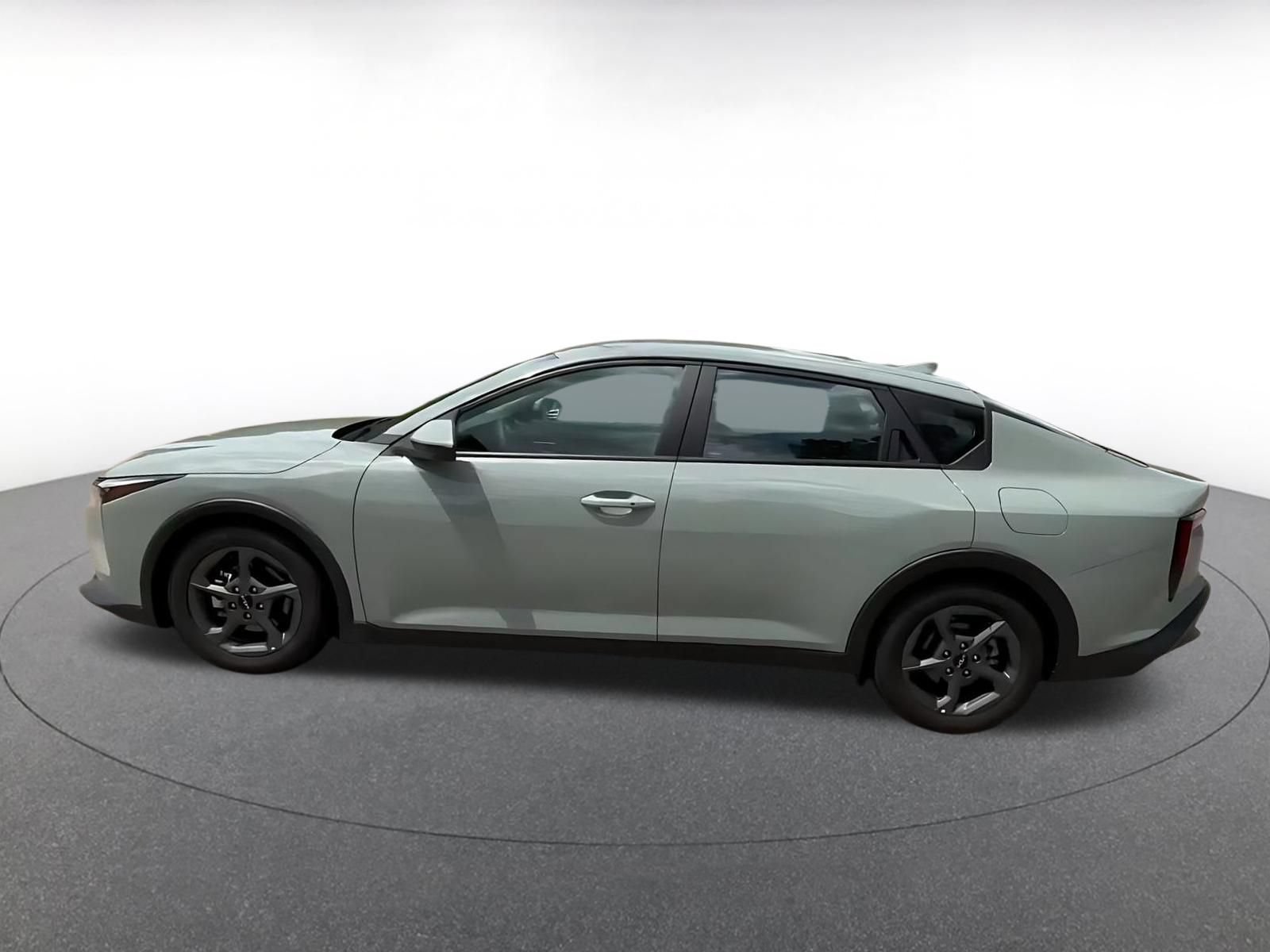 Thumbnail: 2025 Kia K4 - 9