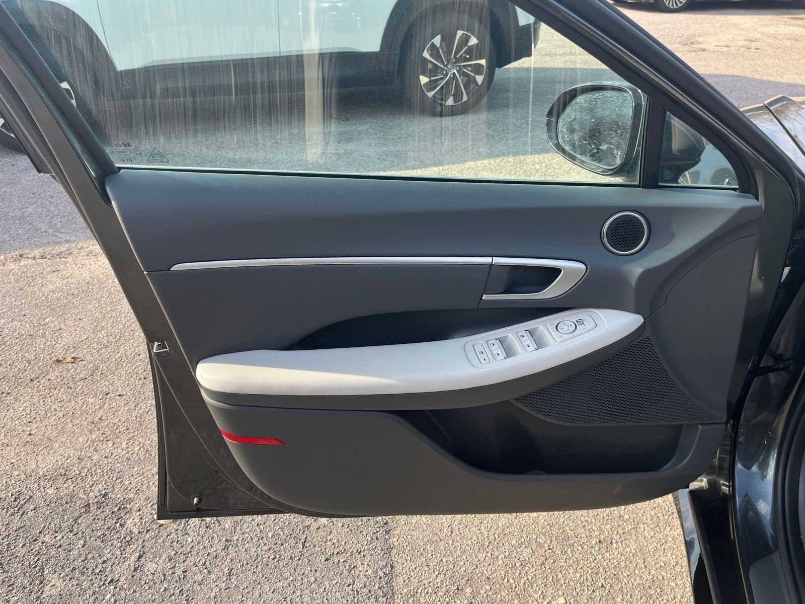 Thumbnail: 2025 Hyundai Sonata - 18