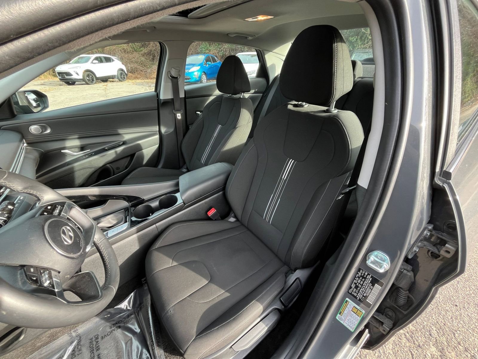 Thumbnail: 2025 Hyundai Elantra - 33