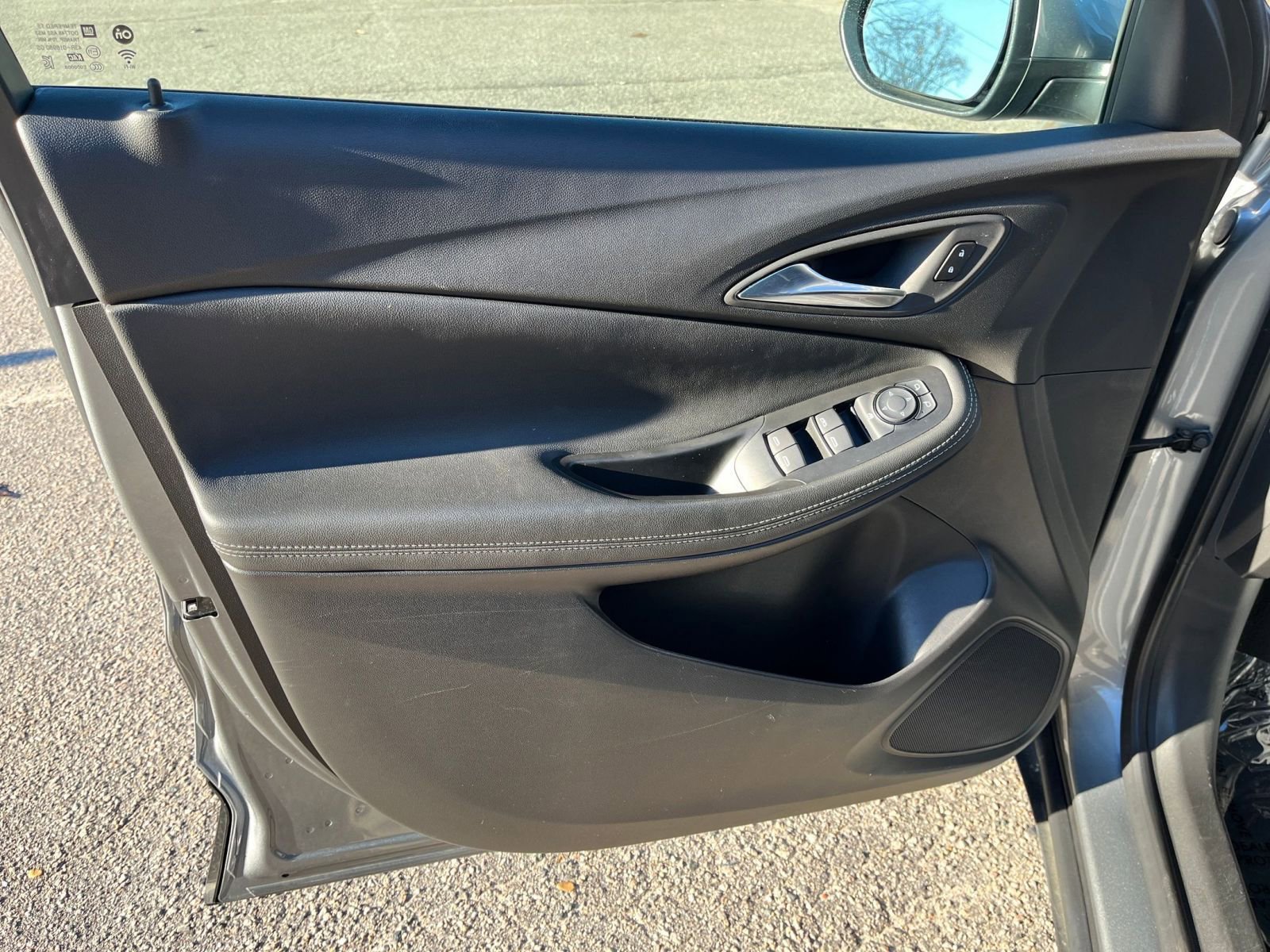 Thumbnail: 2025 Buick Encore GX - 18