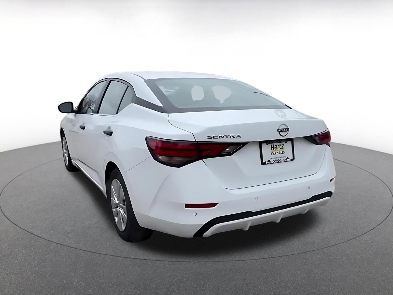 Thumbnail: 2025 Nissan Sentra - 11