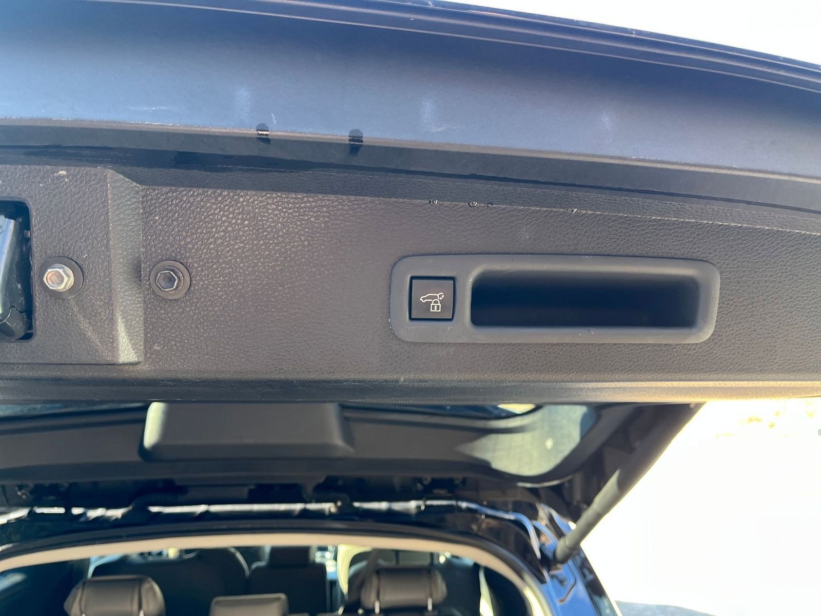 Thumbnail: 2025 Toyota Sienna - 24