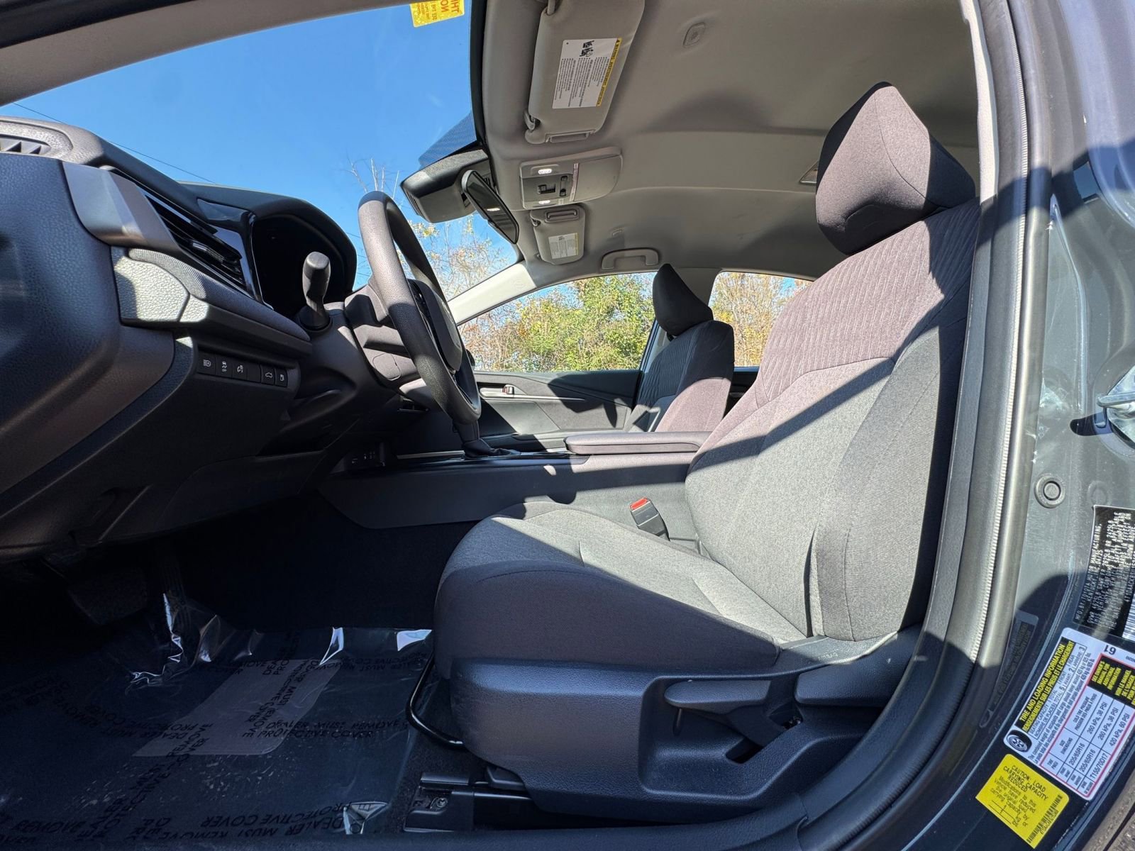 Thumbnail: 2025 Toyota Camry - 22