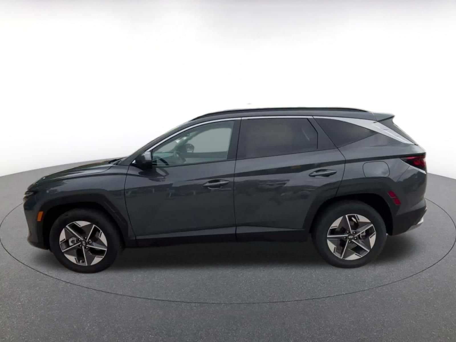 Thumbnail: 2026 Hyundai Tucson - 8