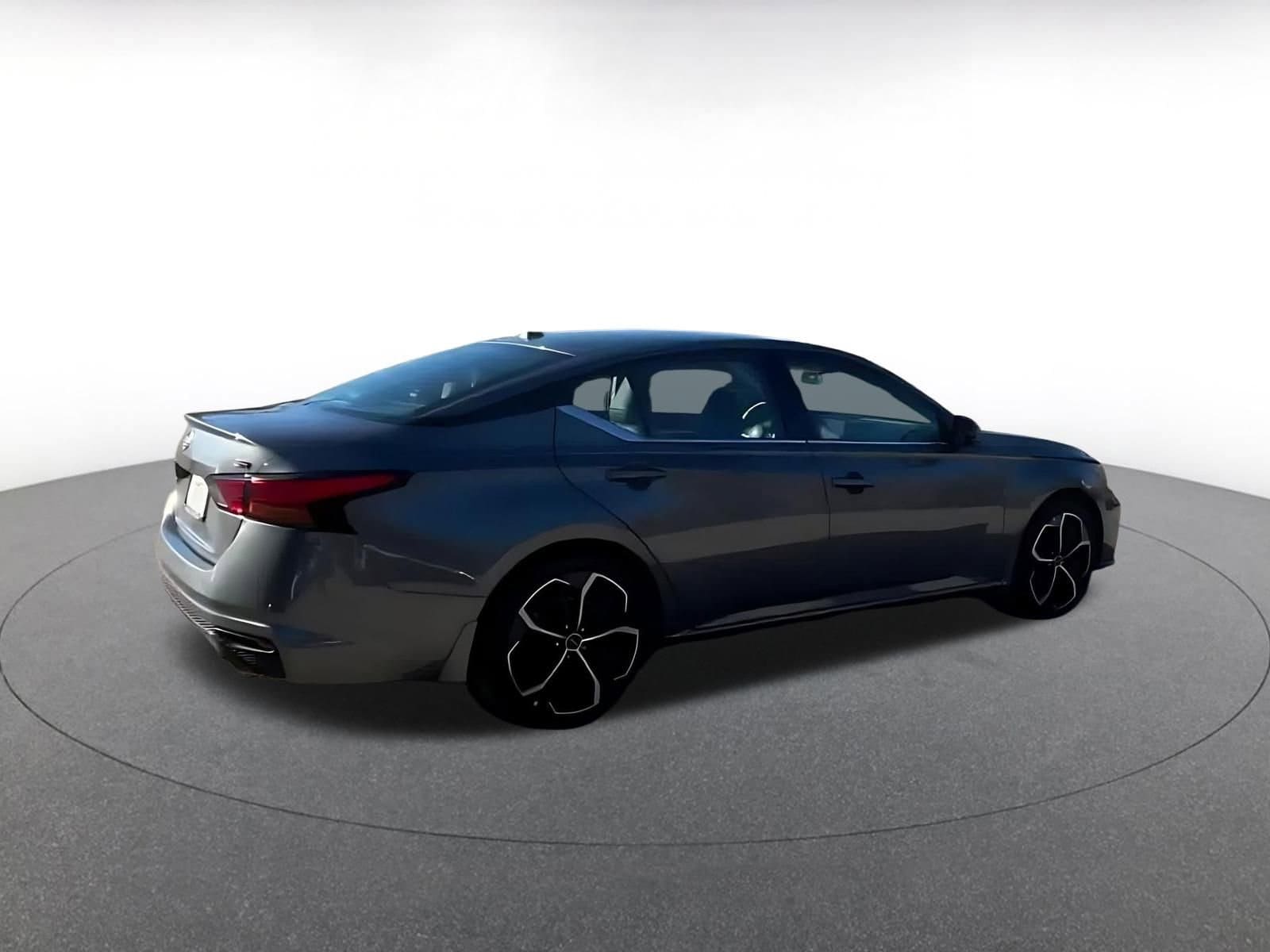 Thumbnail: 2025 Nissan Altima - 14