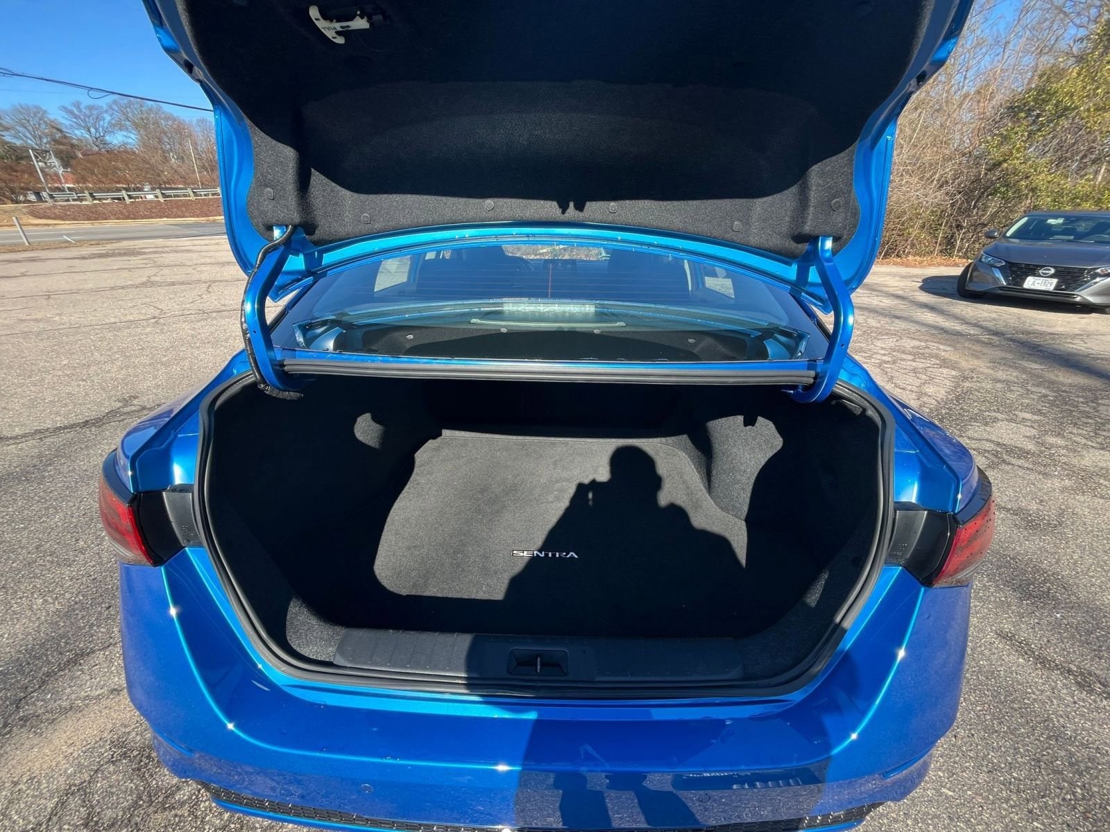 Thumbnail: 2025 Nissan Sentra - 25