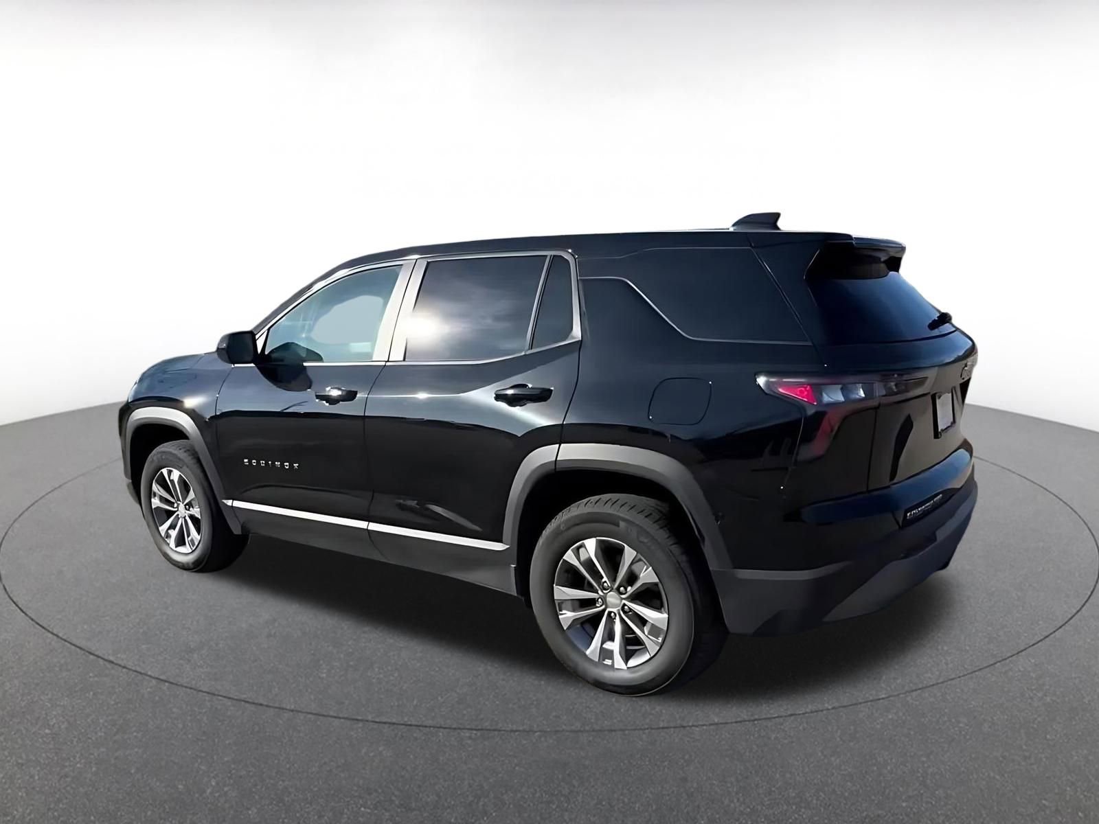 Thumbnail: 2025 Chevrolet Equinox - 10