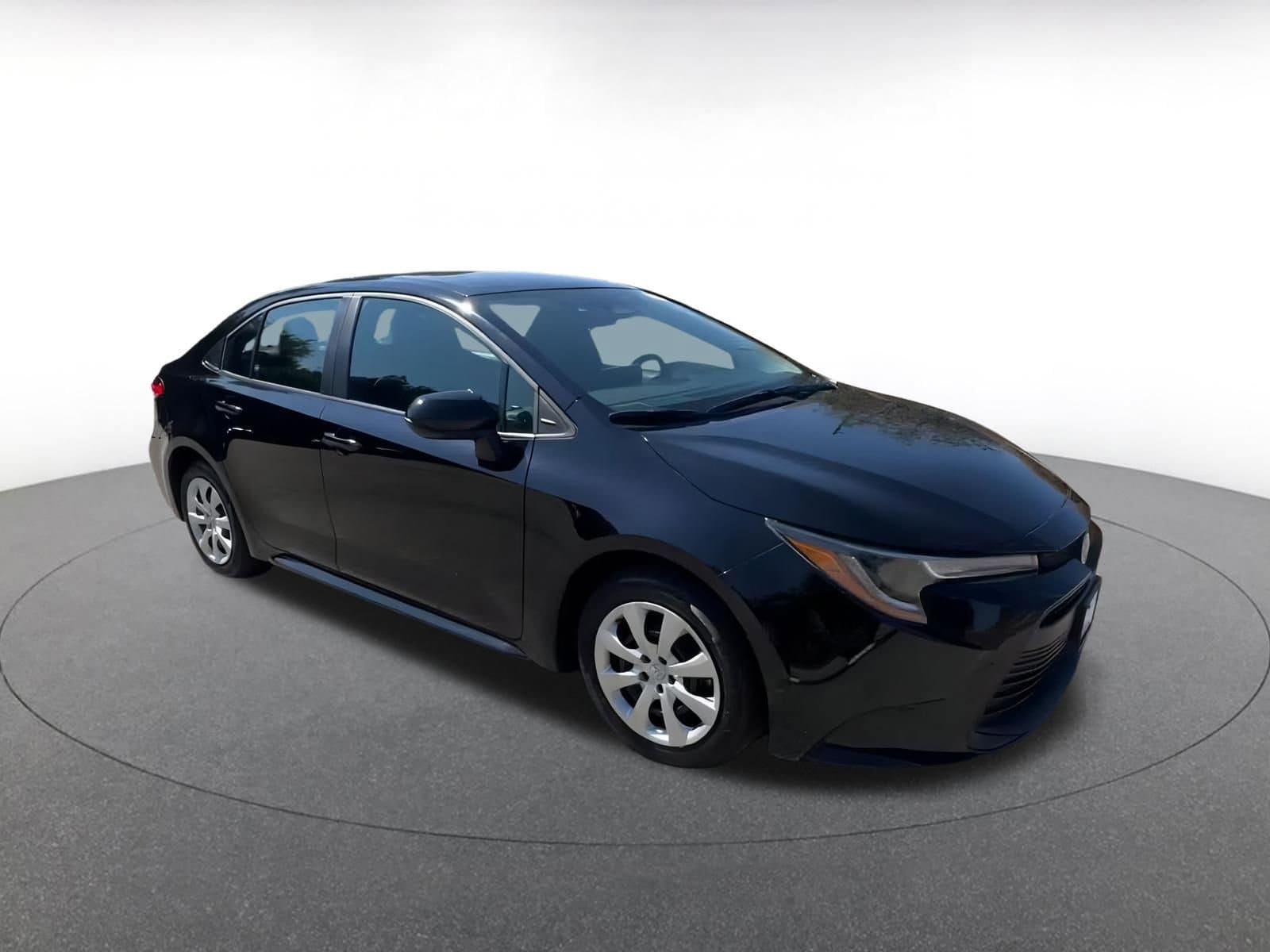Thumbnail: 2024 Toyota Corolla - 2