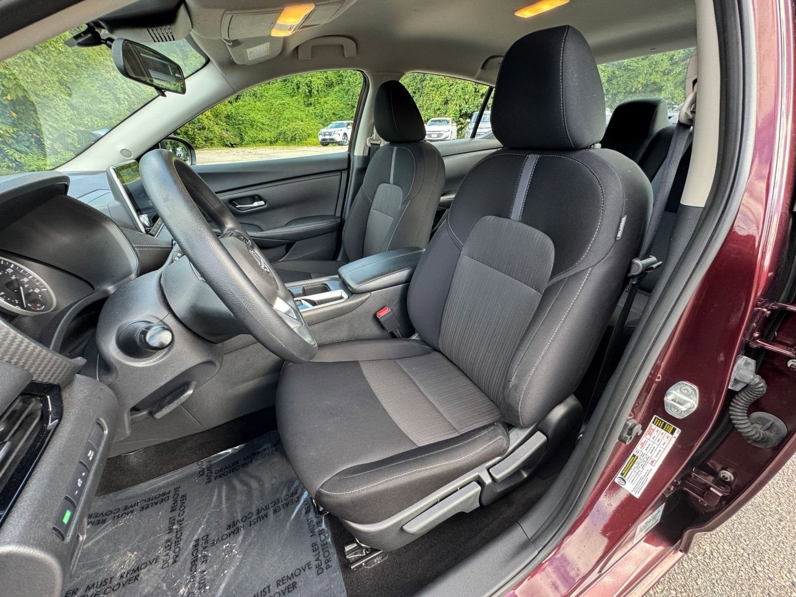 Thumbnail: 2024 Nissan Sentra - 31