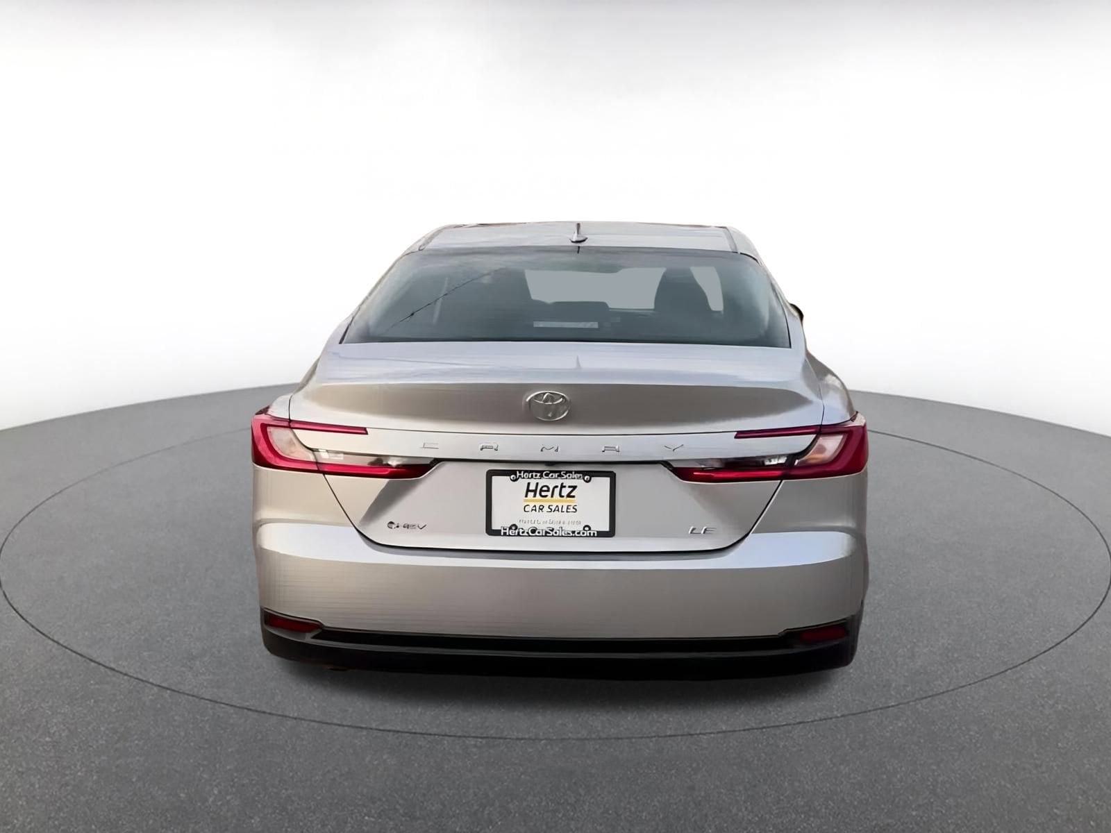 Thumbnail: 2025 Toyota Camry - 12