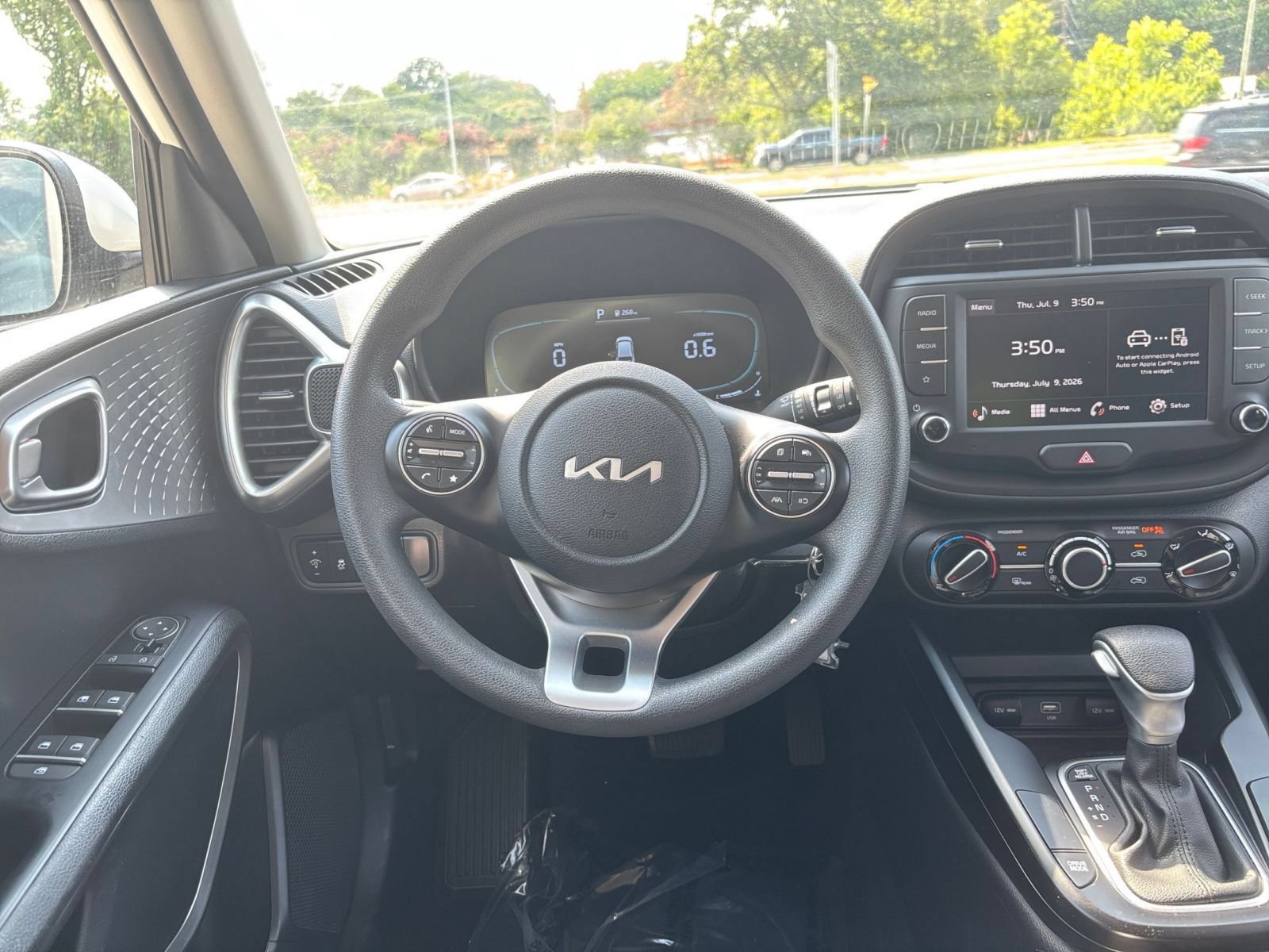 Thumbnail: 2025 Kia Soul - 31