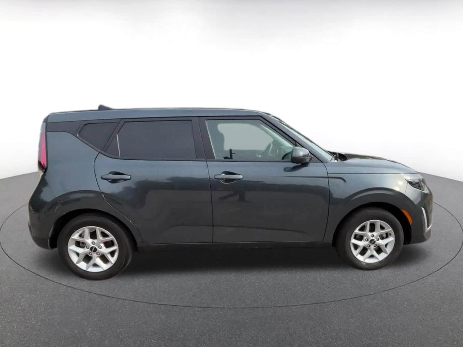 Thumbnail: 2025 Kia Soul - 16