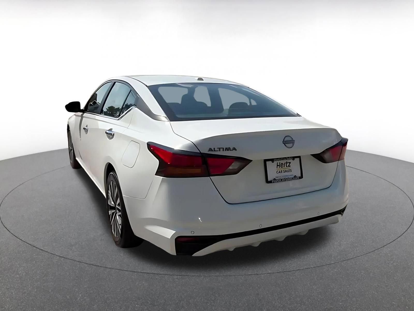 Thumbnail: 2025 Nissan Altima - 11