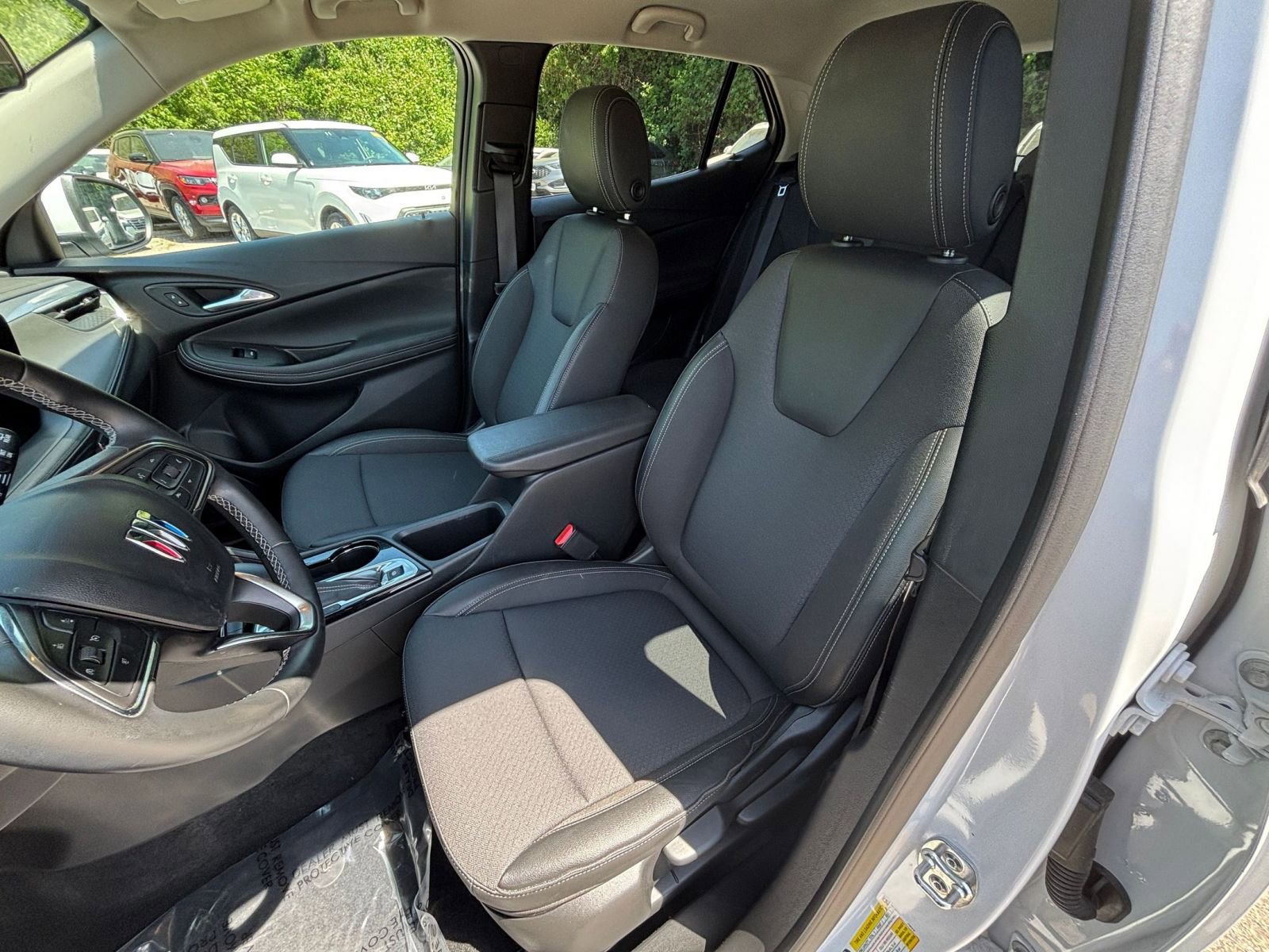Thumbnail: 2025 Buick Encore GX - 34