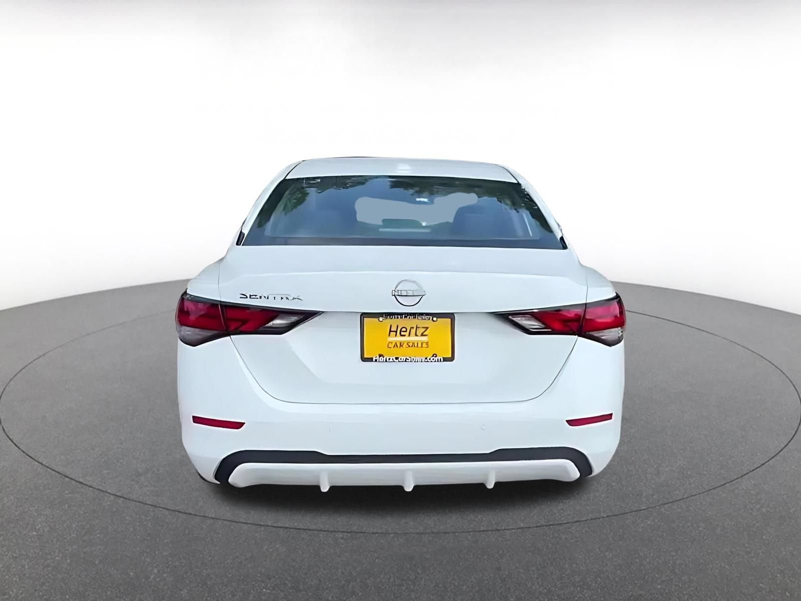 Thumbnail: 2025 Nissan Sentra - 12