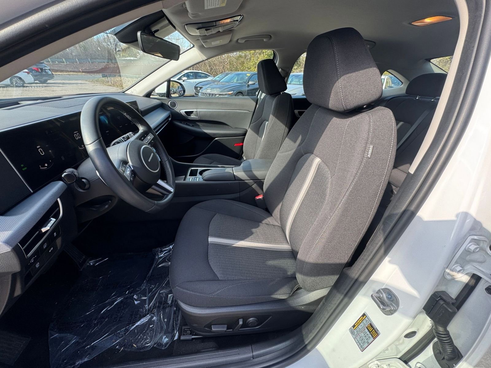 Thumbnail: 2025 Hyundai Sonata - 32