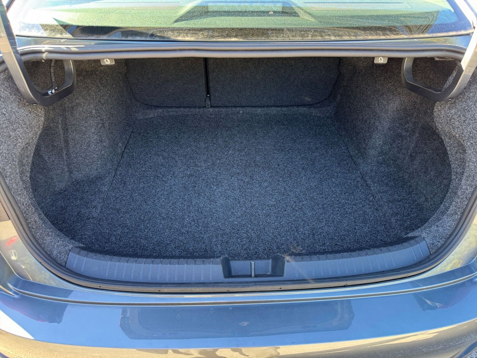 Thumbnail: 2025 Volkswagen Jetta - 25