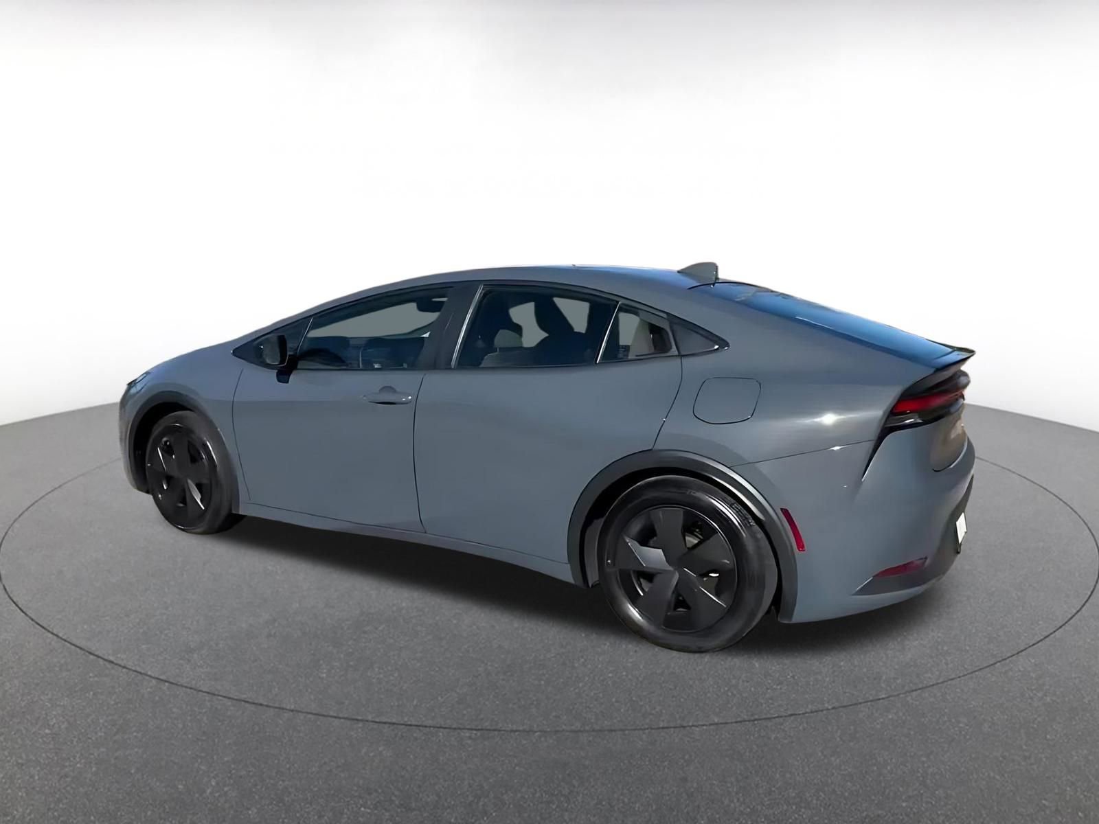 Thumbnail: 2025 Toyota Prius - 9
