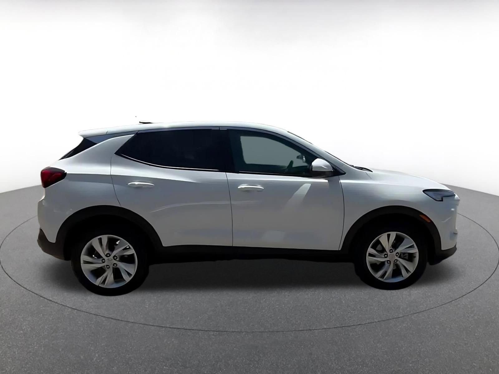 Thumbnail: 2025 Buick Encore GX - 16