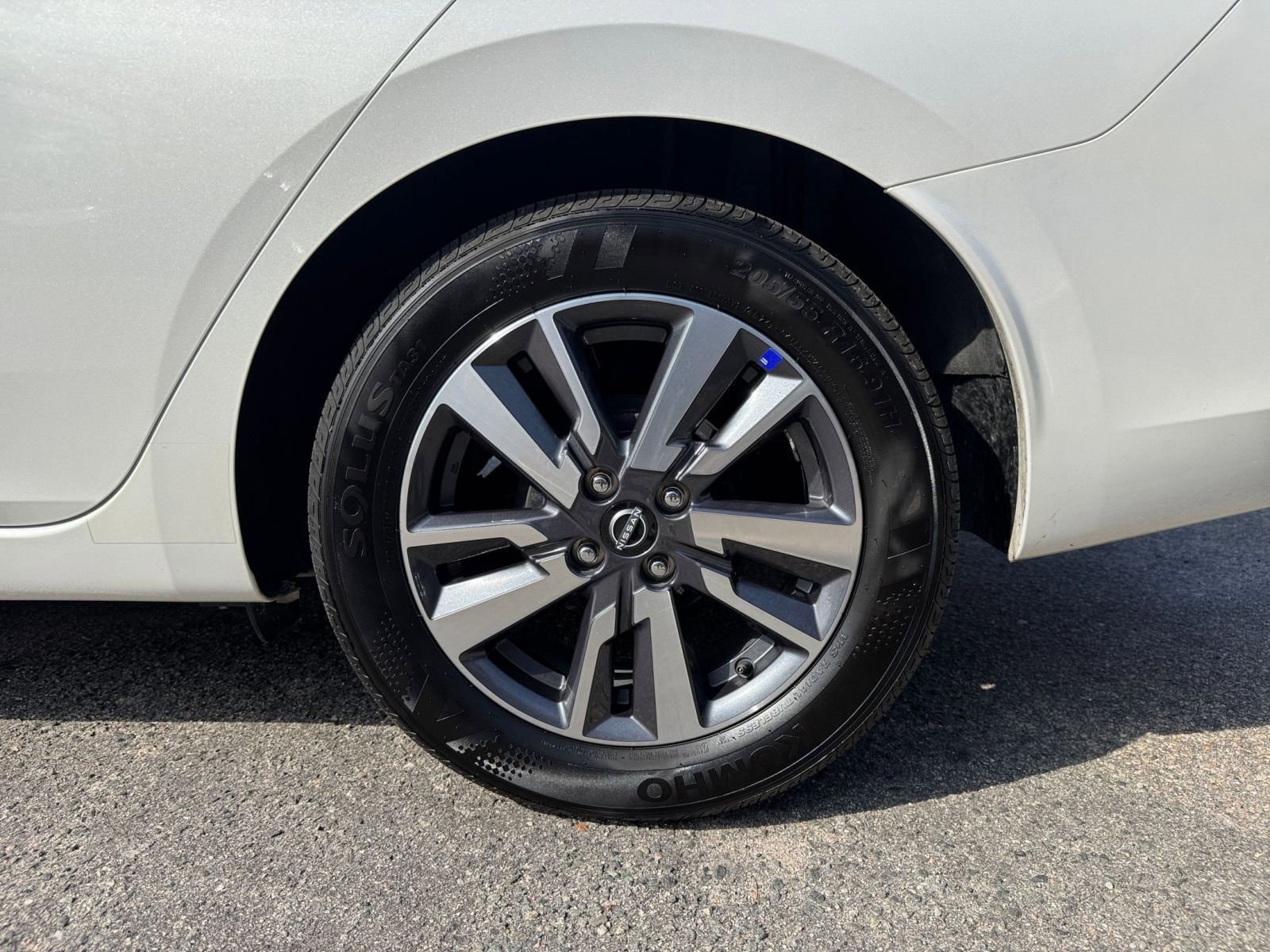 Thumbnail: 2025 Nissan Versa - 25