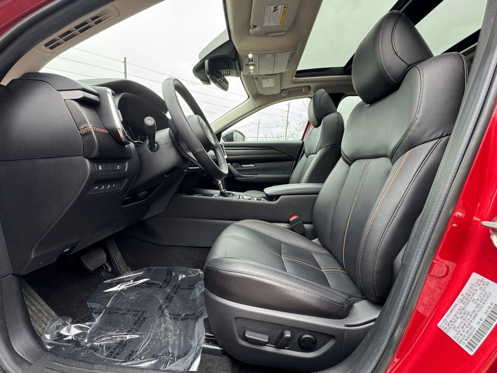 Thumbnail: 2025 Mazda CX-50 - 24