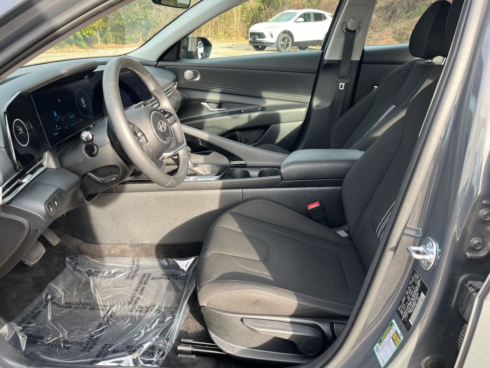 Thumbnail: 2025 Hyundai Elantra - 23