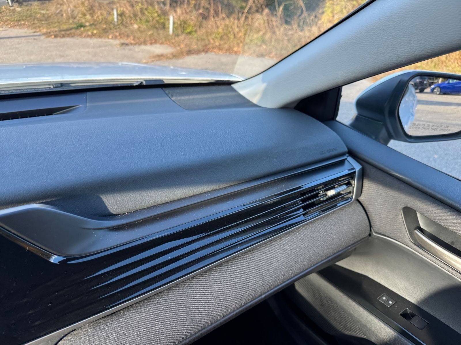 Thumbnail: 2025 Toyota Camry - 30