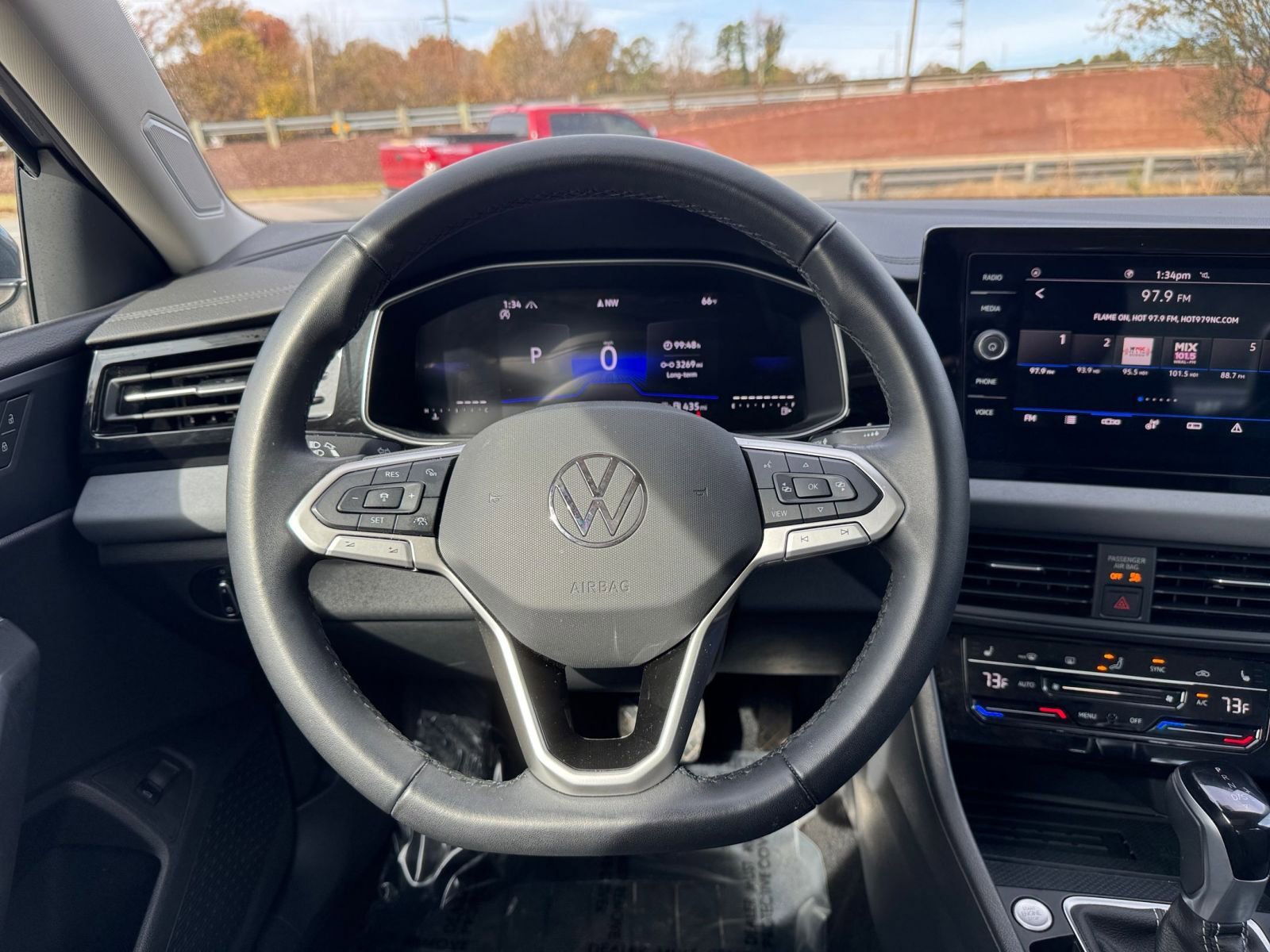 Thumbnail: 2025 Volkswagen Jetta - 29