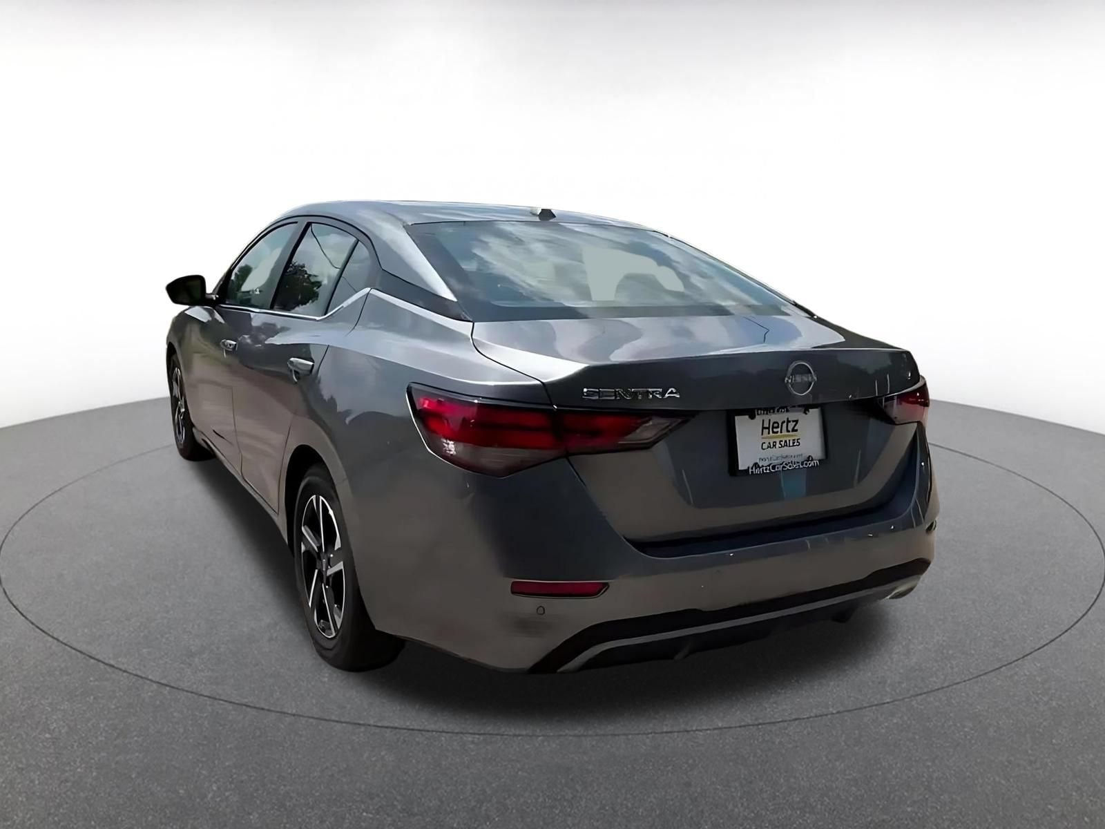 Thumbnail: 2025 Nissan Sentra - 9