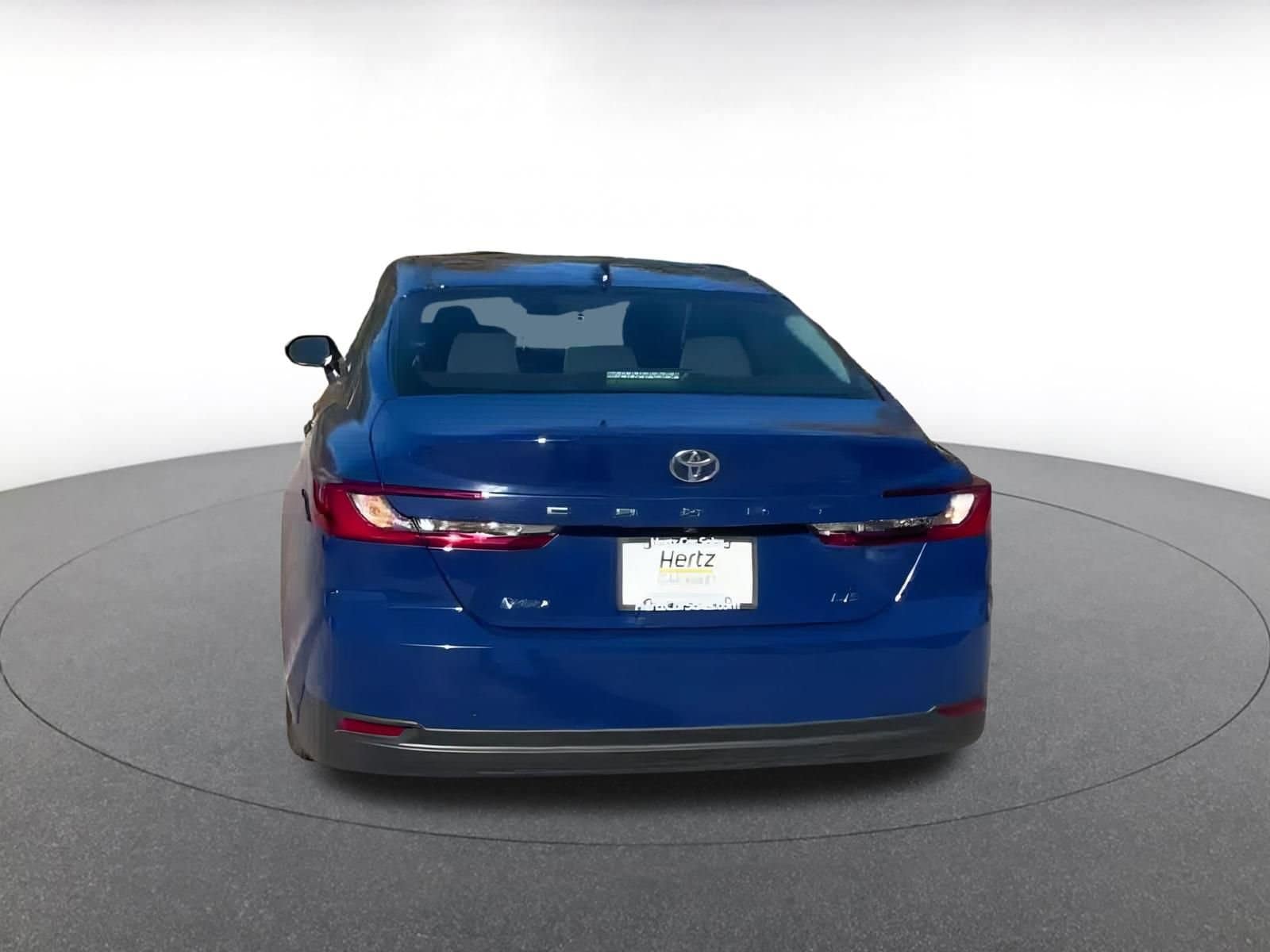 Thumbnail: 2025 Toyota Camry - 12