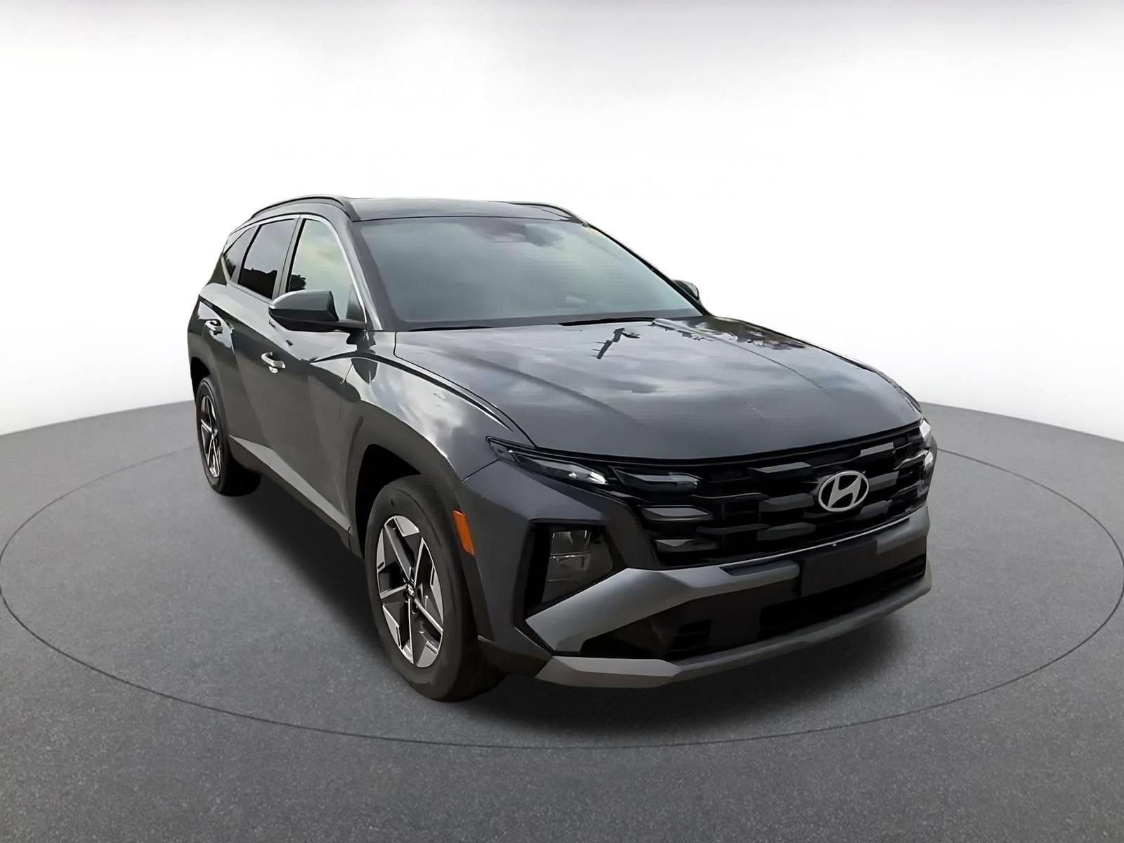 Thumbnail: 2026 Hyundai Tucson - 3