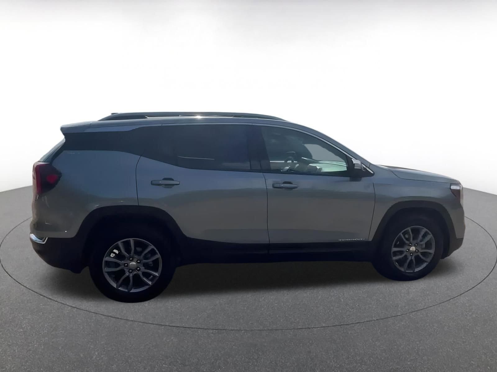 Thumbnail: 2024 GMC Terrain - 16