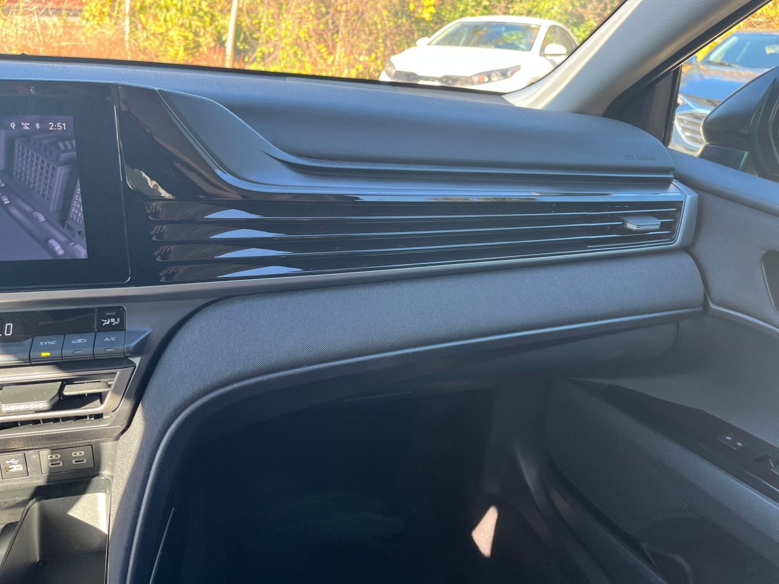 Thumbnail: 2025 Toyota Camry - 30