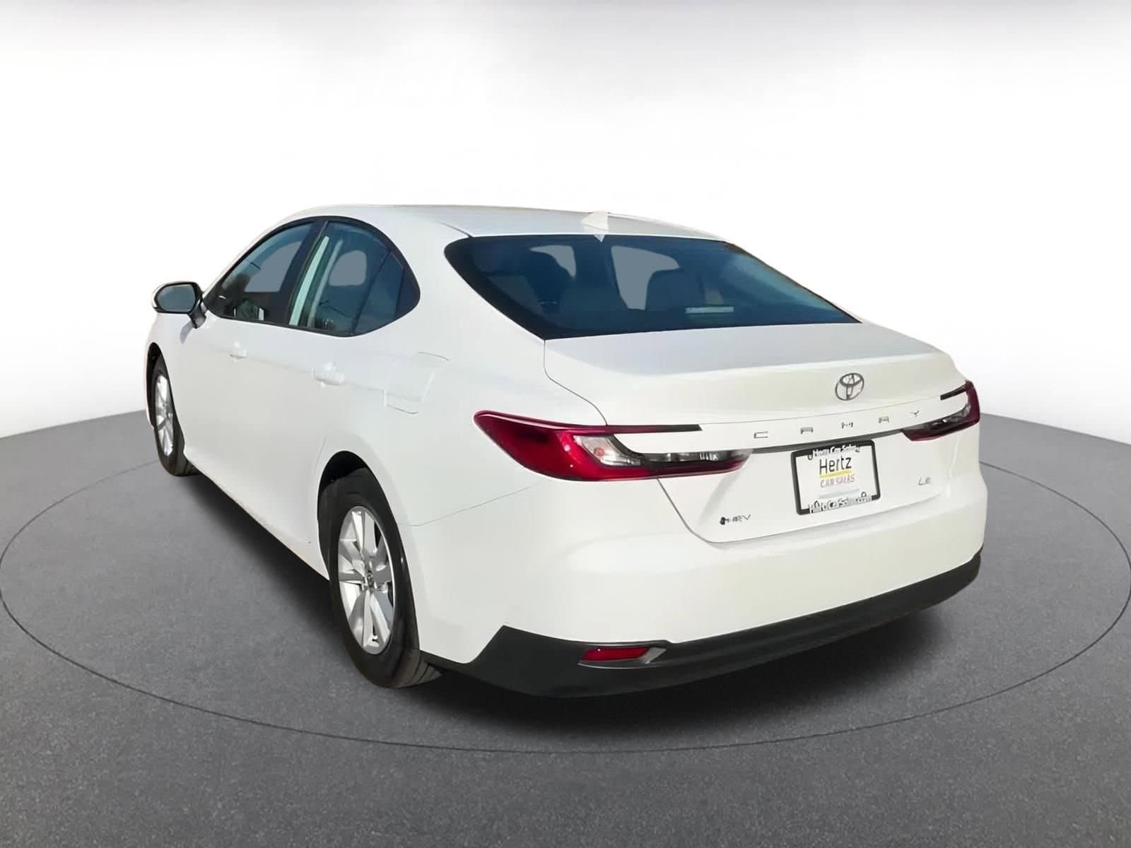 Thumbnail: 2025 Toyota Camry - 11