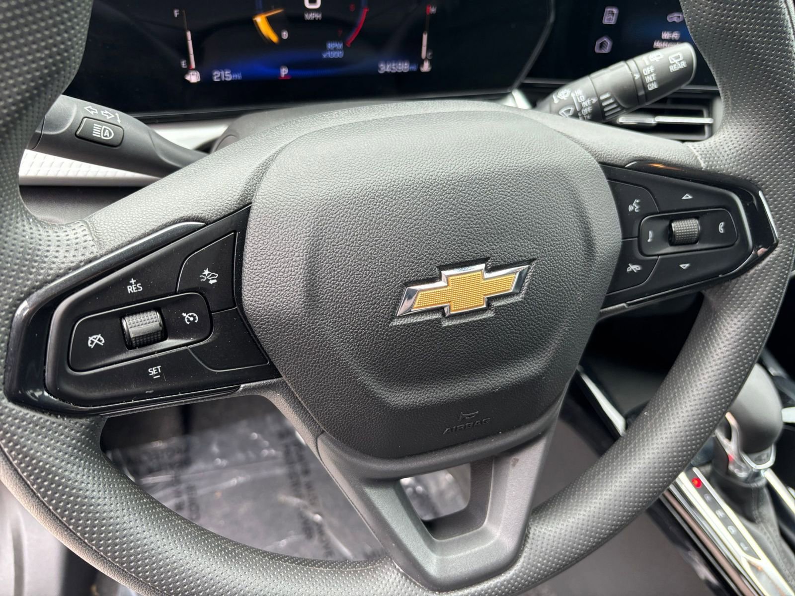 Thumbnail: 2025 Chevrolet Trax - 27