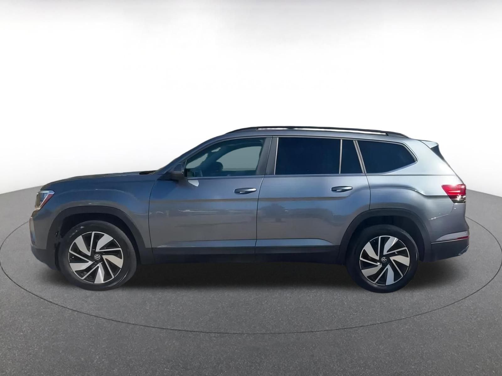 Thumbnail: 2025 Volkswagen Atlas - 16