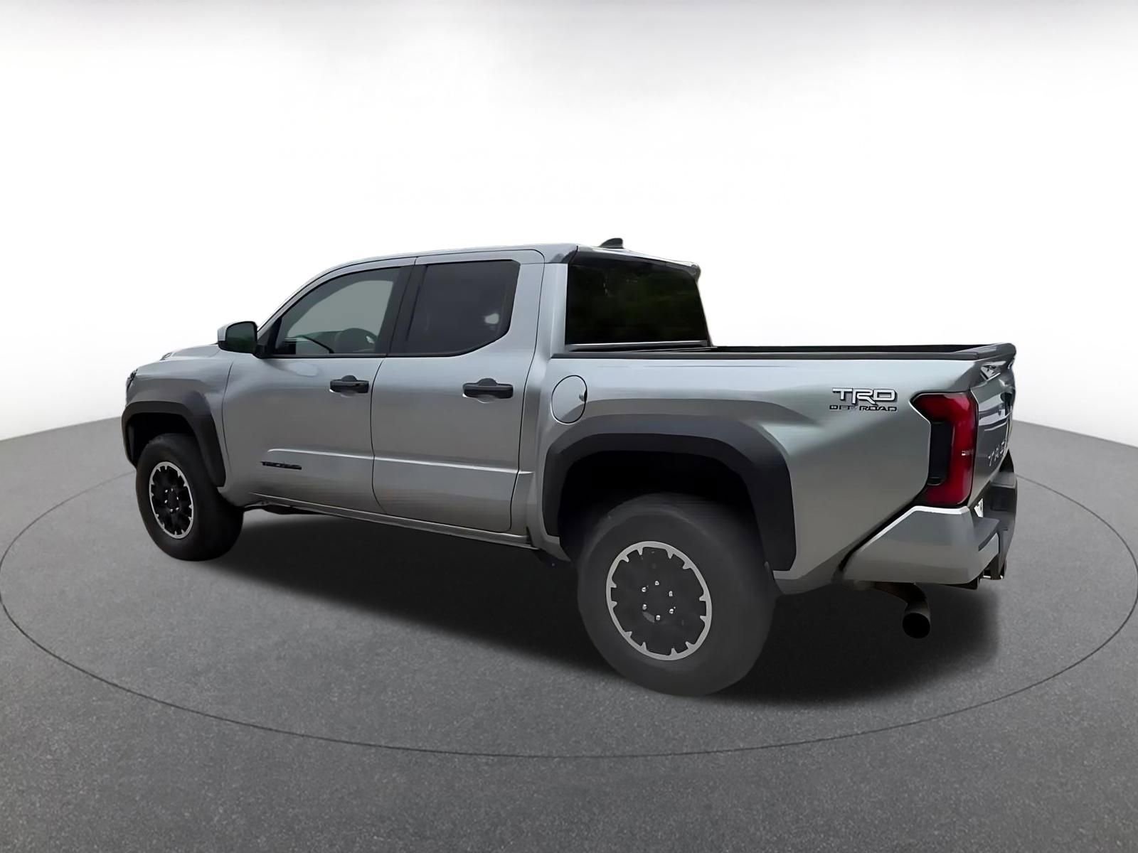 Thumbnail: 2025 Toyota Tacoma - 10