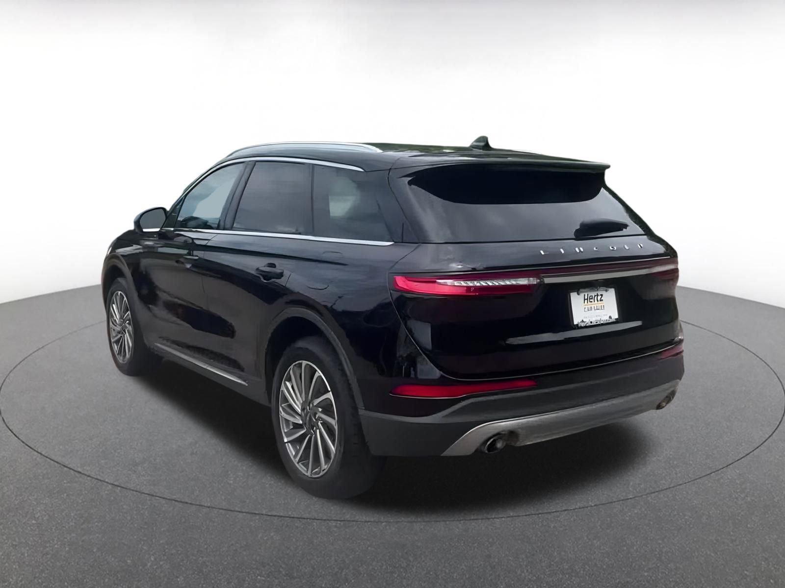 Thumbnail: 2024 Lincoln Corsair - 10