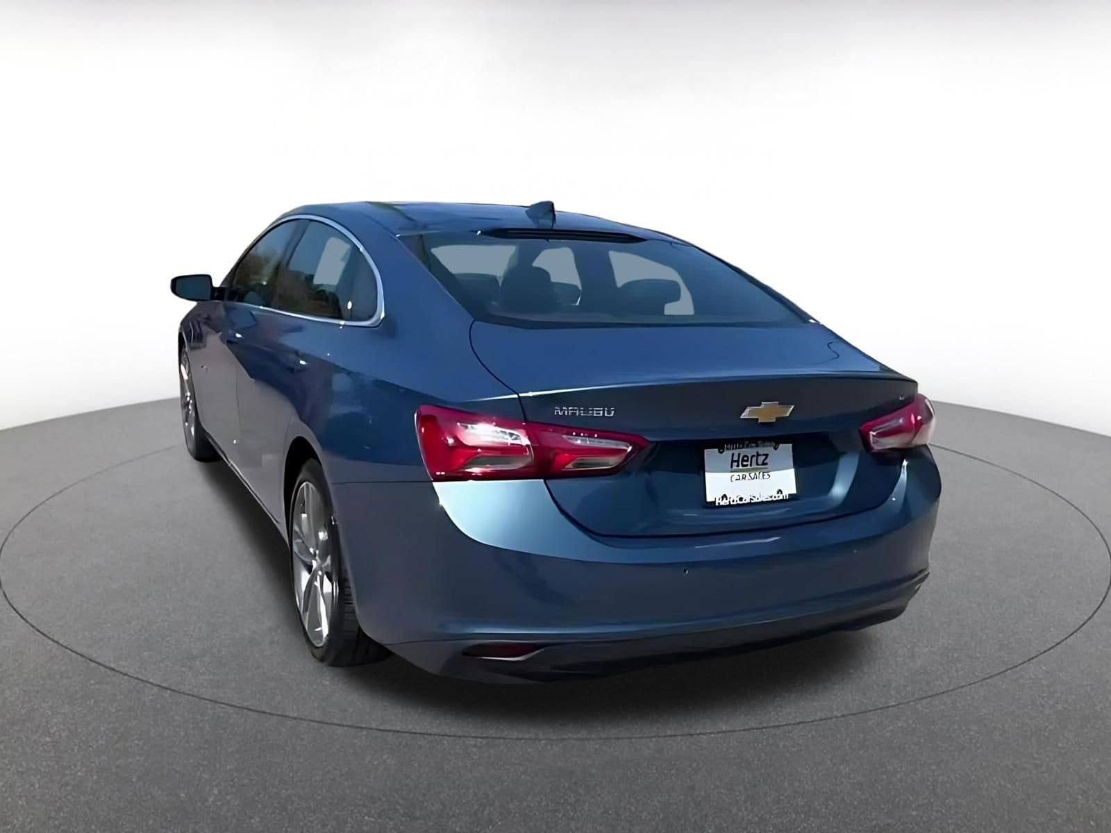 Thumbnail: 2024 Chevrolet Malibu - 11