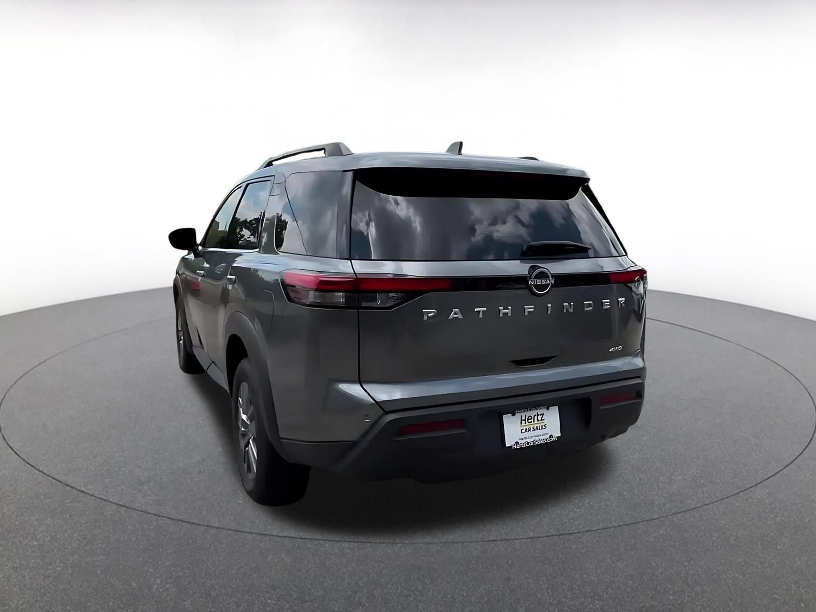Thumbnail: 2025 Nissan Pathfinder - 11
