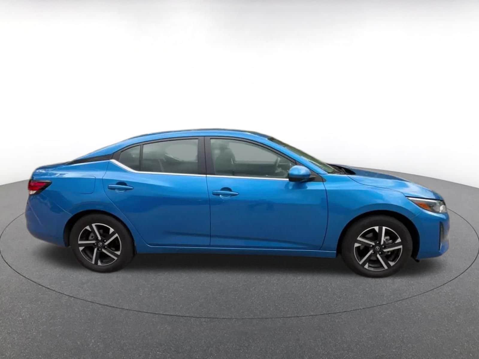 Thumbnail: 2025 Nissan Sentra - 13