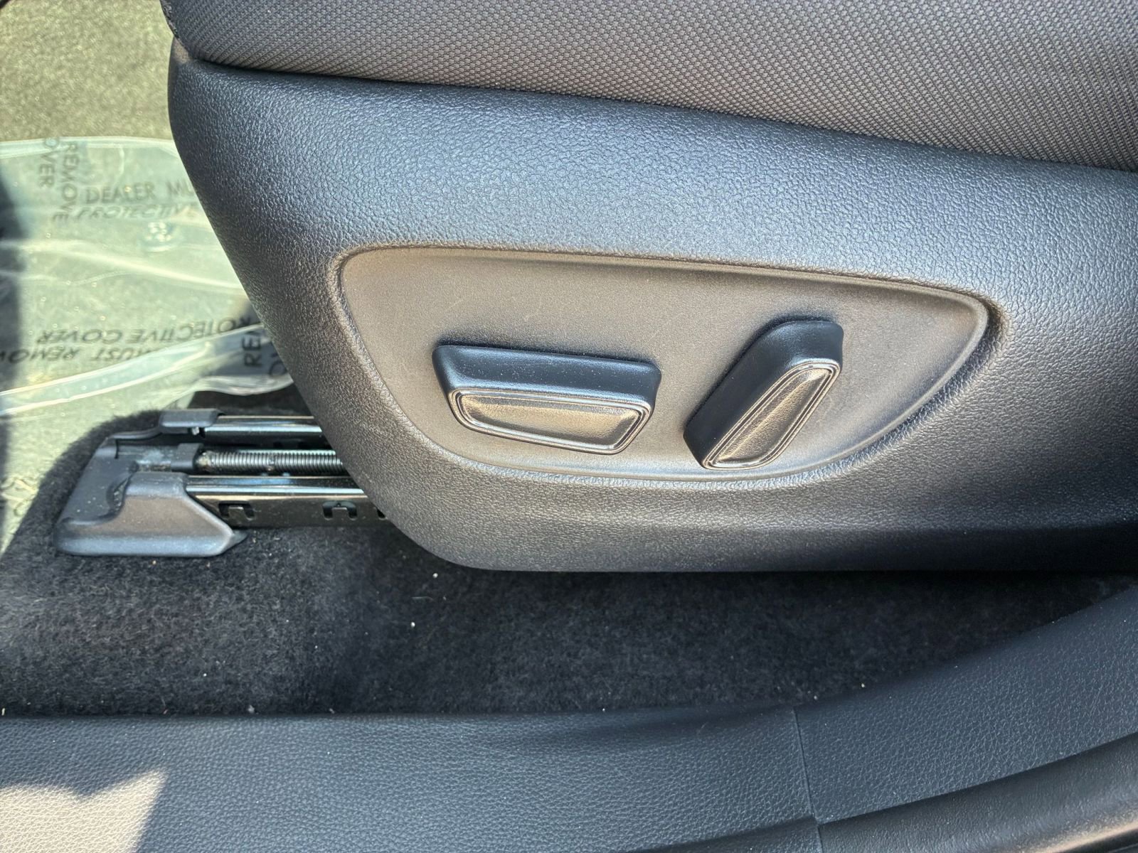 Thumbnail: 2025 Toyota Highlander - 21