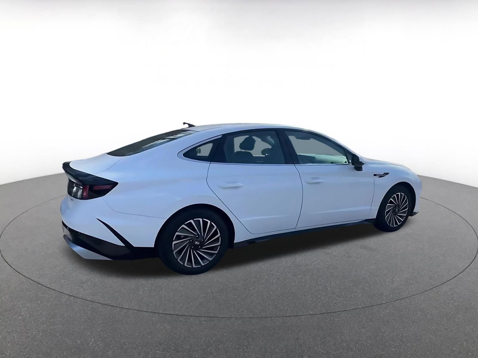 Thumbnail: 2025 Hyundai Sonata - 15