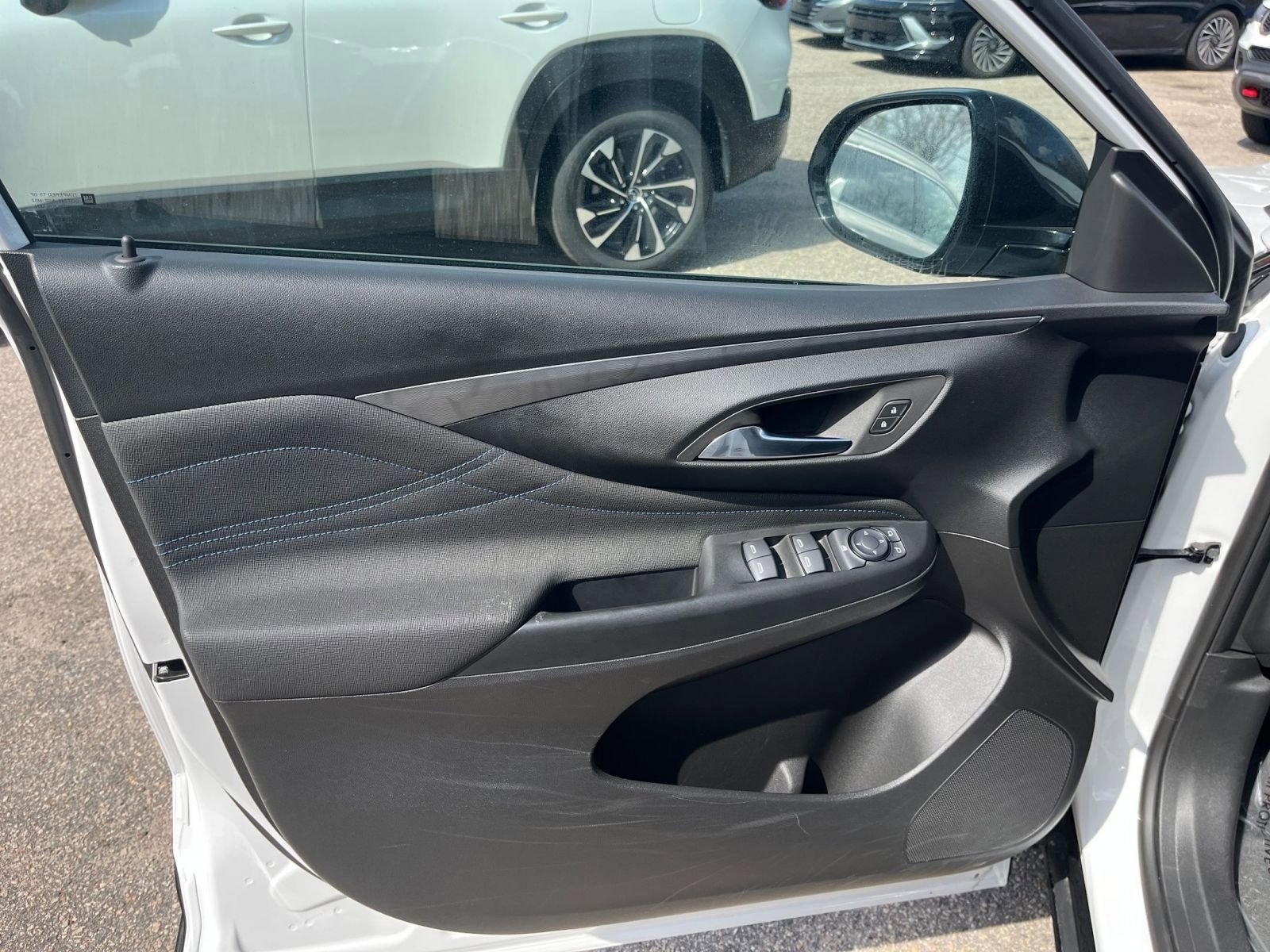 Thumbnail: 2025 Buick Envista - 18