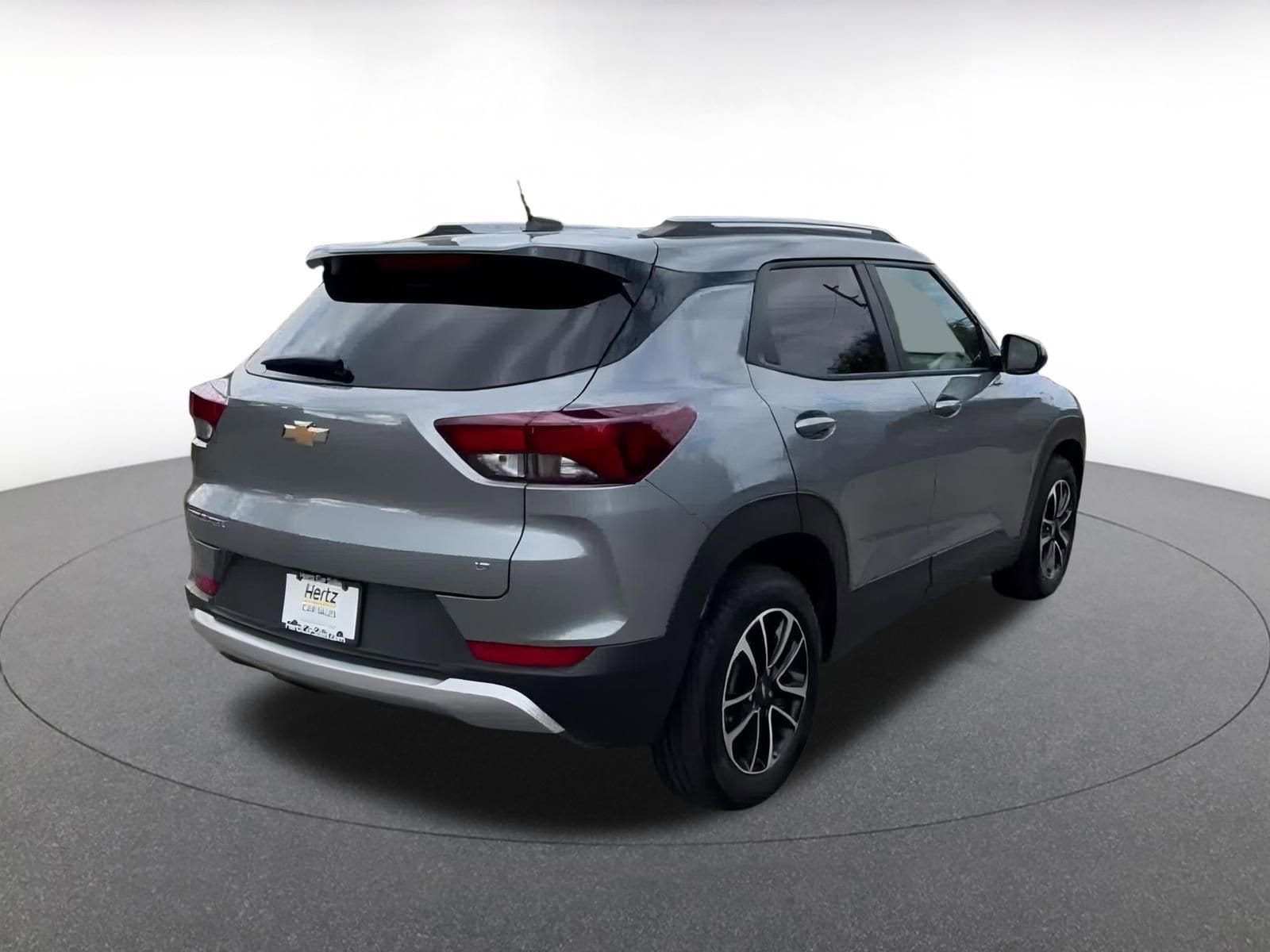 Thumbnail: 2025 Chevrolet TrailBlazer - 15