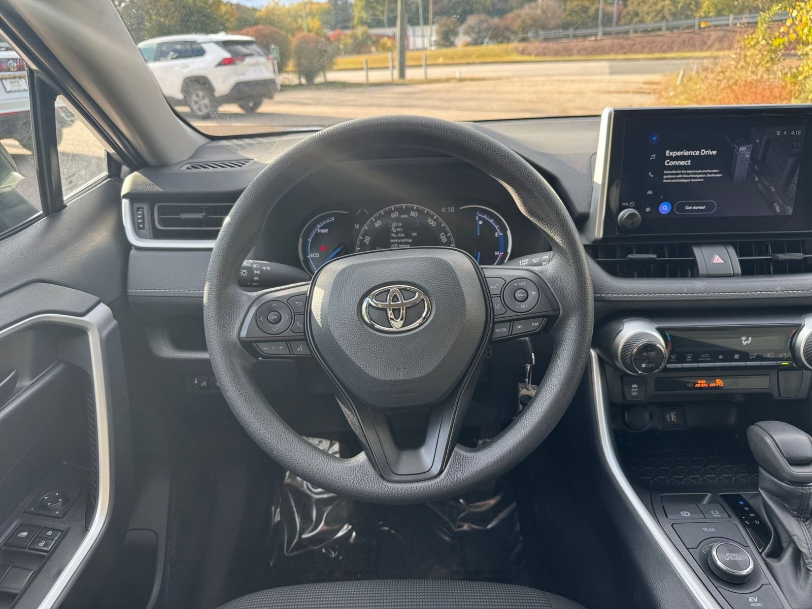 Thumbnail: 2025 Toyota RAV4 - 29