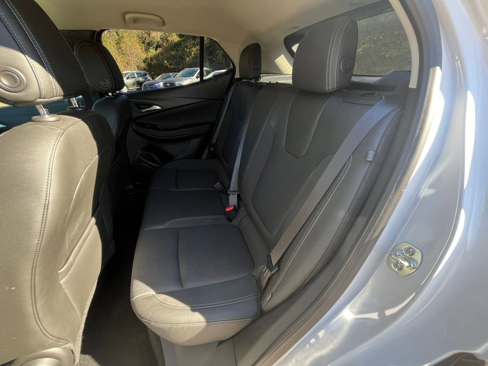 Thumbnail: 2025 Buick Encore GX - 32