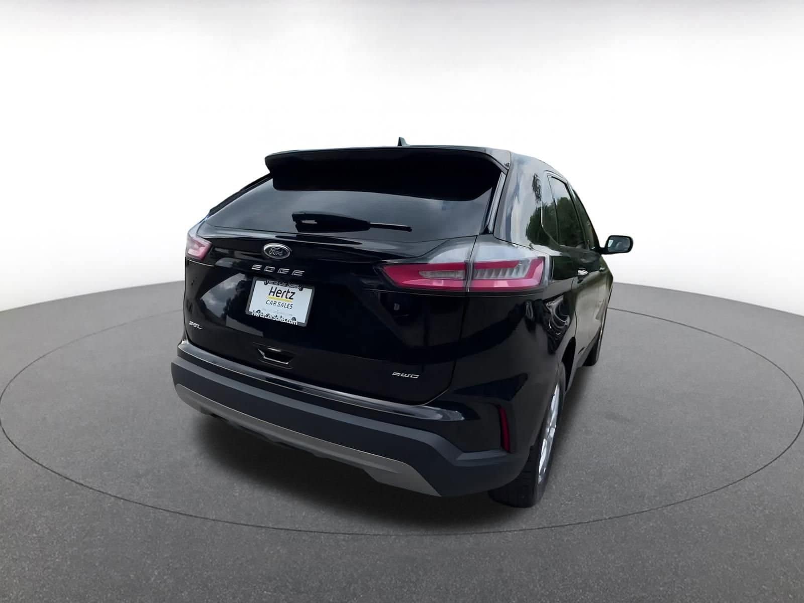Thumbnail: 2024 Ford Edge - 14